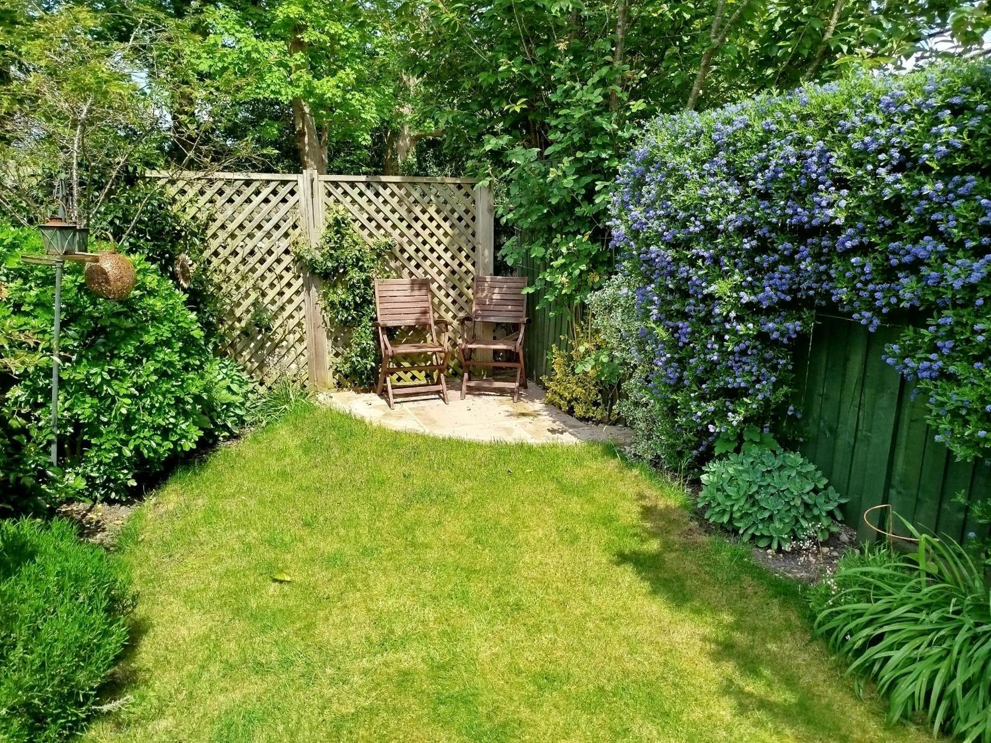 3 Bedroom Cottage In Sunninghill, Ascot Exterior photo